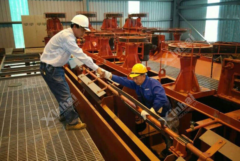 石墨礦浮選機現場